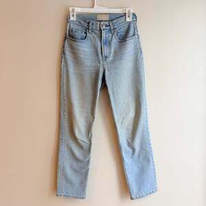 Everlane The Cheeky Jean Light Wash High-Rise Ankle Denim Size 25
